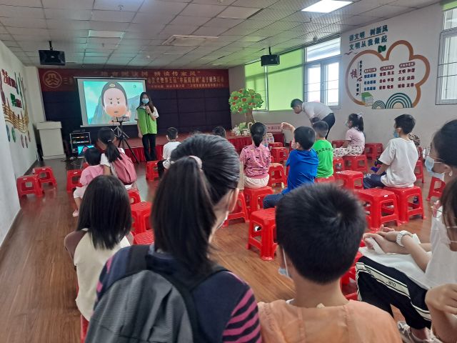 三鄉(xiāng)鎮(zhèn)開展“幸福閱讀樹，禁毒齊守護(hù)”宣傳活動(dòng)圖片1.jpg